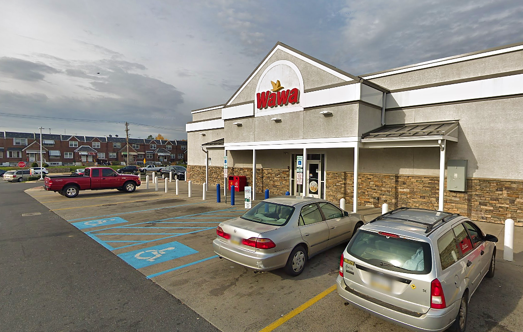 Wawa at 7001 Roosevelt